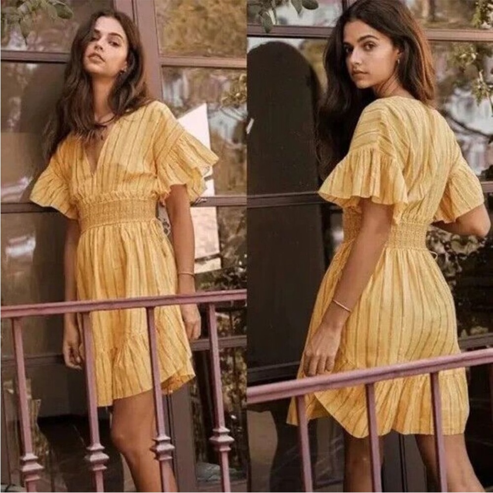 Saylor Adrianne Yarn Dye Yellow Mini Dress Size M Metallic Stripe Smocked Waist